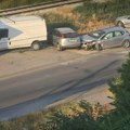Saobraćajna nezgoda u ulici 7. septembra, tri osobe povređene