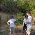 (Foto) Gastoz razgleda placeve Pobednik "Elite" pokazao čime se bavi po završetku rijalitija, pametno ulaže novac od nagrade