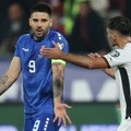 VIDEO Mitrović šokiran potezom Piksija na meču sa Albanijom, širio ruke kad je saznao da napušta teren