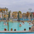 Najpopularnija atrakcija Budimpešte se zgadila turistima: "Sve se raspada, smrdi, unutra svašta pliva"