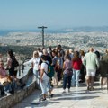 Grci hoće da se zaštite od prekomernog turizma, Atina uvodi stroga pravila: "Ne smemo da postanemo Barselona"