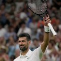Nole u trećem kolu Vimbldona Đoković lako u tri seta protiv Cicipasa "Stara teritorija za povratak u najbolje dane"
