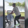 "Tetka dežurna" Anastasija objavila neodoljivi snimak iz Sevilje: Vanja Gudelj vozi malog Ilijana u kolicima