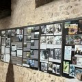 Oslikano kamenje čuva sećanje na stradale