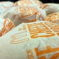 Mekdonalds tužen zbog "Mekriba": Da li sendvič zaista sadrži meso sa rebara?