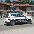 Muškarac tokom bekstva kombijem pregazio policajce, u toku potraga: Drama u Hadžićima