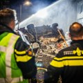 Eksplozija i požar u zgradi u Roterdamu: Povređeno nekoliko osoba, vatrogasci se i dalje bore sa vatrenom stihijom