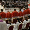 Povika na papu zbog homoseksualaca: Danima se ne smiruje polemika u Italiji posle "neprikladnog" izraza poglavara…