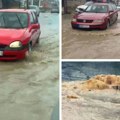 Potopljen grad, voda na ulicama: Zbog jake i obilne kiše bujica na saobraćajnicama i trotoarima (foto, video)
