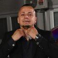 Terza se zakucao za dno Najavio borbu za ćerku, pa završio u krevetu sa ovom cimerkom, sve isplivalo javno (Foto)