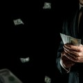 LEGALNA PREVARA SISTEMA: Kako milijarderi preko nekretnina štancuju milione - a porez ne plaćaju