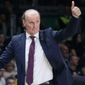 Otkriveno zašto je otkaz dobio Duško Ivanović: Trener se posvađao sa prvom zvezdom tima!