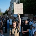 Kijev Indipendent: Prisilna ostavka ministra odbrane izazvala negodovanje širom zemlje