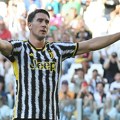 VIDEO Vlahović je majstor fudbala: Poništen mu gol zbog bizarne situacije, on postigao novi – Krstović strelac protiv…