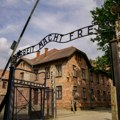 Muzej Aušvic oštro osudio „vic“’ po kojem Poljska već ima spremne logorske barake za izbeglice
