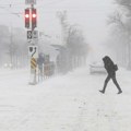 Snežna apokalipsa u Nemačkoj Otkazane stotine letova, haos na jednom od najvećih aerodroma u Evropi