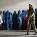 Život žena u Avganistanu pod vlašću talibana: Plaše se da izađu iz kuća, na ulicu s muškim starateljom