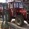 Treći dan protesta u Rači - poljoprivrednici ne odustaju od blokade, zahtevaju smanjenje poreza