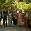 Spomen-ploča sa tekstom Dobrice Ćosića položena u Kruševcu u znak sećanja na preko 700 streljanih Srba, Jevreja i Roma