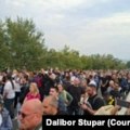 Antivladini protesti u Novom Sadu uoči okupljanja naprednjaka