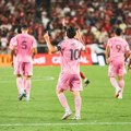 Mesi prosto čini fudbal lepšim sportom: Upisao stotinu golova i asistencija