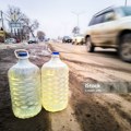 Zalihe goriva za dva meseca, čekaju li nas ponovo plastične flaše