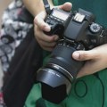 Objavljeno koja je marka kamera najpopularnija među profesionalcima u 2025. godini: Canon dominira, a Sony ostaje bez pravog…