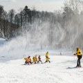 Na oko 4 sata vožnje od Beograda je skijalište gde se ne naplaćuje ni ski pass ni žičara
