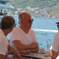 Oni su najbogatiji na estradi: Pevač za jednu godinu uzeo skoro 800.000 evra, a evo koja pevačica je samo od Jutjuba zaradila…