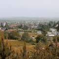 U pucnjavi u centru Podujeva četvorica ranjenih PolitikaKosovoSrbija