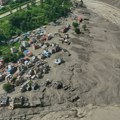 (Foto/video) Stradalo najmanje 95 ljudi u poplavama i klizištima u Nepalu, više od 380 se vodi kao nestalo