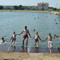 Škola plivanja na jezeru u Vršcu: Turistička organizacija za najmlađe Vrščane