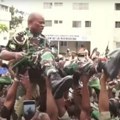 Vođa vojne hunte u Gabonu položio zakletvu kao privremeni predsednik: Građani na referendumu da usvoje novi ustav
