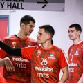 Loše otvaranje sezone: Crvena zvezda poražena od Dinamo Sasarija