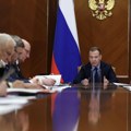 Rusiji sve manje izbora osim direktnog sukoba sa NATO: Medvedev upozorio na veće gubitke po čovečanstvo nego 1945.