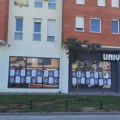 FOTO: Plakati u slavu Srba ubijenih na Kosovu polepljeni po Novom Sadu, poruka i na bilbordu u centru