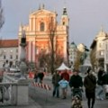 U Sloveniji štrajk u većini administrativnih jedinica zbog niskih plata