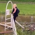 Полиција иселила српску водитељку из дома Ту је провела 19 година, живела на Врачару, а сада преживљава од 300 евра месечно!…