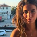 Devojka došla na Jadran, pa zatekla šok na terasi: Njena reakcija oduševila region, svi bi da je žene!