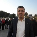 Boško Obradović izviždan u Čačku na opozicionom skupu