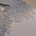 Čitaoci javljaju: Izvodjač radova ne vraća put u prvobitno stanje a firma koja dobija novac za održavanje ne reaguje