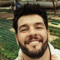 Stevan Piale raznežio sve slikom svojih naslednica: Sestre čuvaju malu Nađu, sve stalo u očeve tri reči