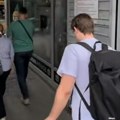 Napadnut čuvar JKP „Tržnica“ Prebili ga kada je rano jutros pokušao da udalji više nepoznatih lica sa Futoške pijace
