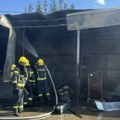 Tokom vikenda brojni požari na otvorenom, vatra ugrozila i stambene objekte