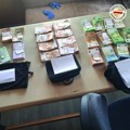 Carinici na prelazu Preševo-Tabanovce zaplenili 190.000 evra
