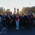 (Foto) Francuski srednjoškolci najavljuju "treći čin mobilizacije": Sindikati i nastavnici pružili podršku protestima