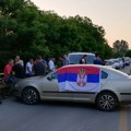 Kamiondžije blokirale put ka Prištini: Ako ne mogu naši kamioni, ne mogu ni njihovi