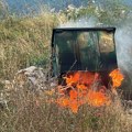 "Strahujemo da se vatra ne proširi na livade i šumu": Zapaljen kontejner pun smeća kod Ivanjice, meštani u strahu zbog…