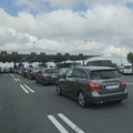 Duge kolone vozila na graničnom prelazu Batrovci - Bajakovo