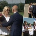 Srdačan susret! Vučević i Brnabić dočekali Viškovića i Cvijanović na graničnom prelazu Sremska Rača